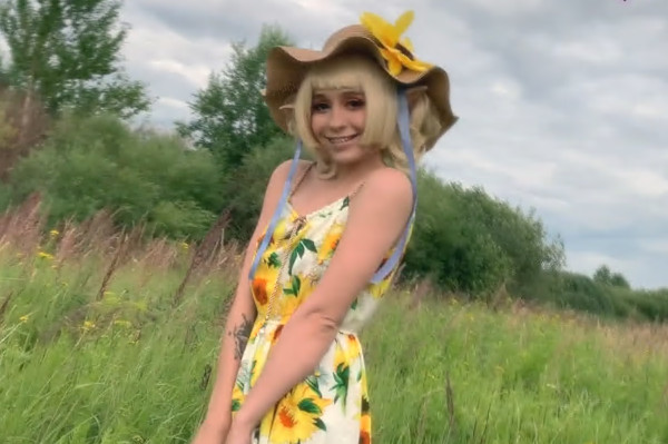 与DollyBJ肛门猫咪手淫同行